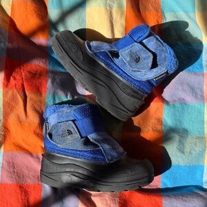 North face waterproof Velcro boots toddler size 8